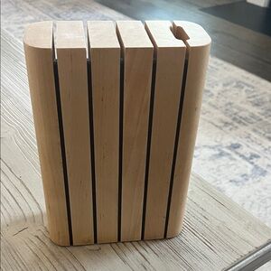 Caraway Wooden Knife Block - Light Natural Finish